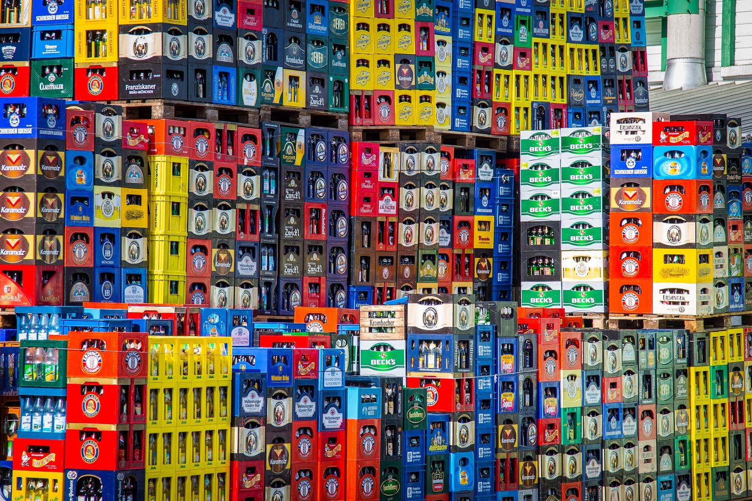 C&amp;S Wholesale Grocers Lowers Prices on Thousands of Items Across Midwest Hometown Grocery Stores